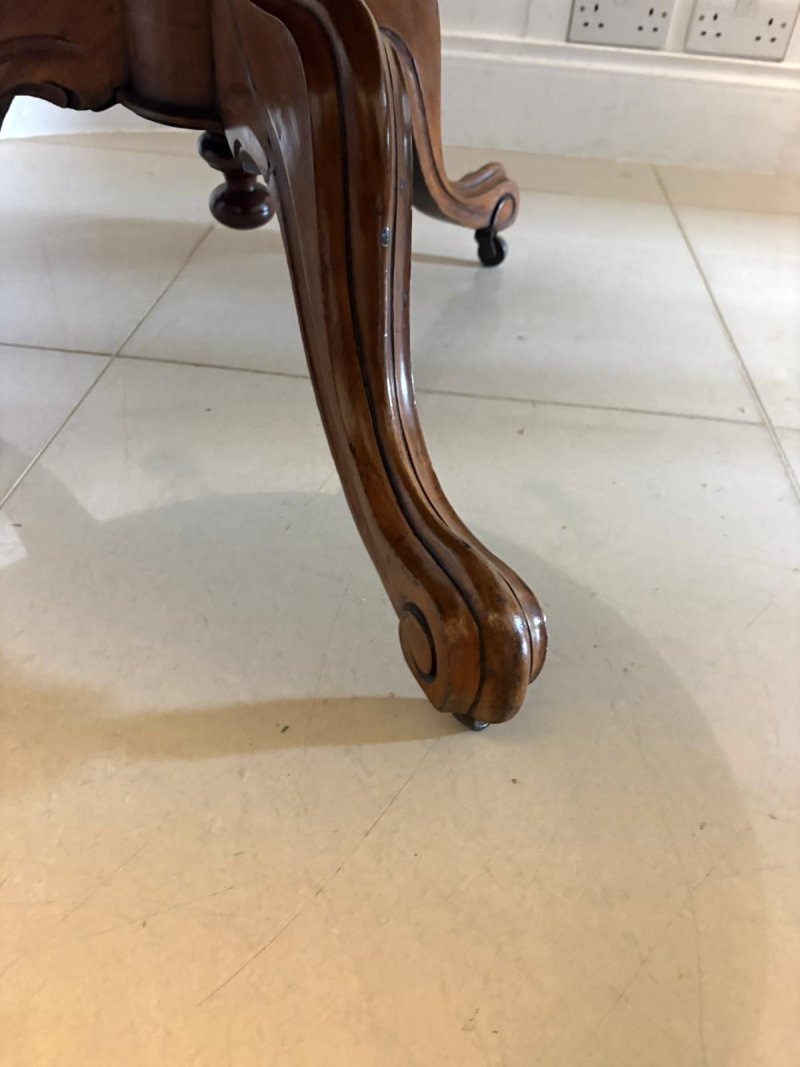 Antique English Victorian Segmented Figured Mahogany Circular Centre Dining Table - Image 7